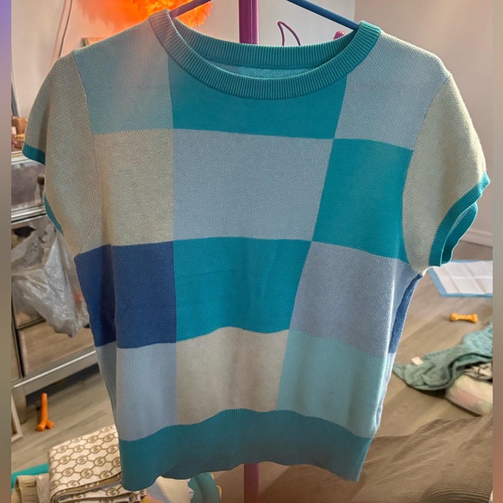 Colorful 𝙱𝚕𝚞𝚎 Checkered Women's Sweater